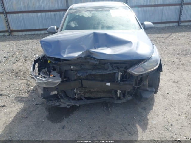 HYUNDAI ACCENT SE - 6