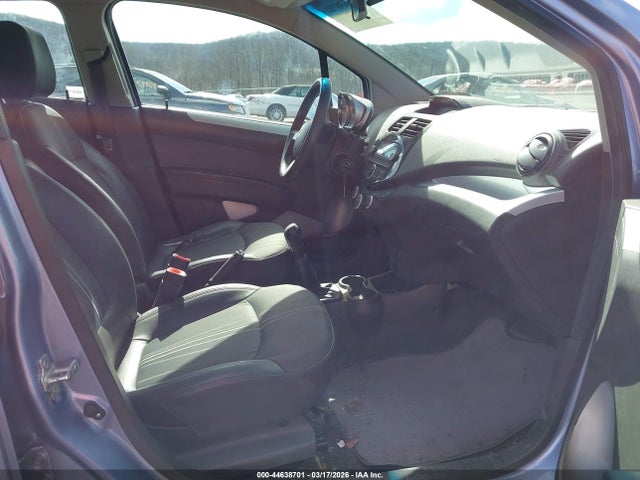 CHEVROLET SPARK LS MANUAL - 5