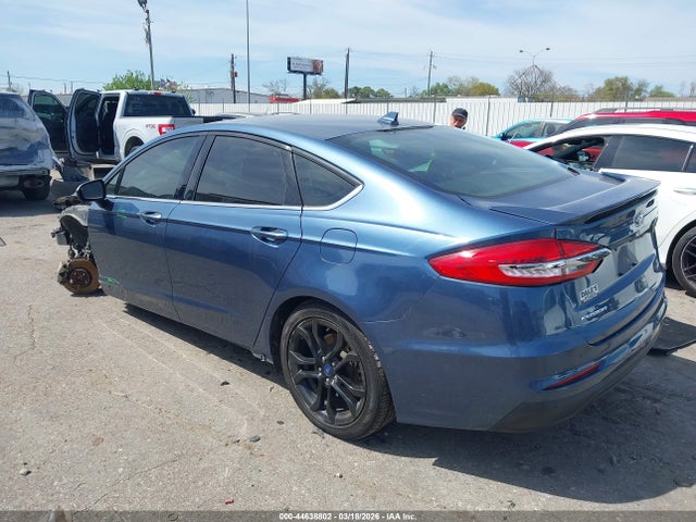 FORD FUSION SE - 3