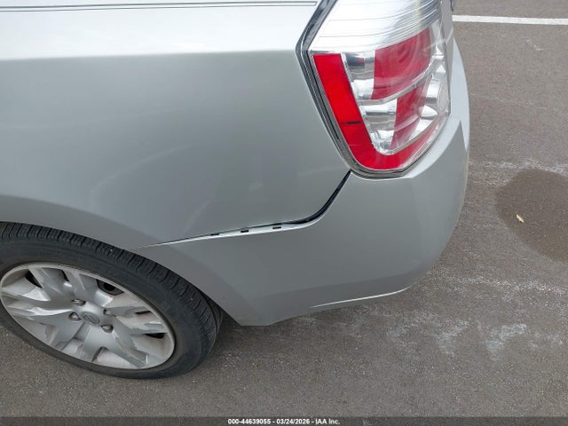 NISSAN SENTRA 2.0 S - 6