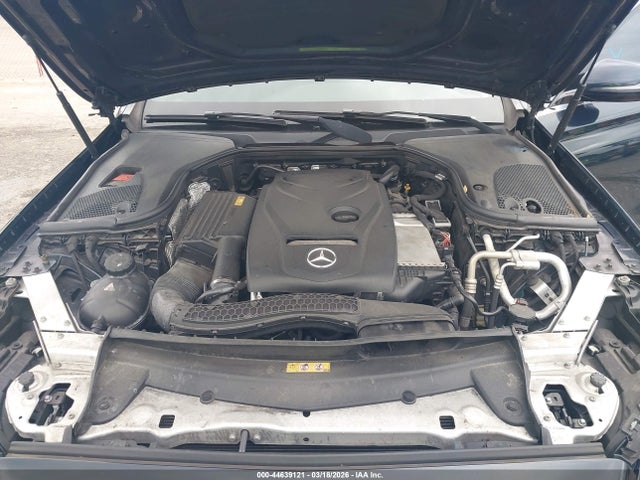 MERCEDES-BENZ E-CLASS - 10