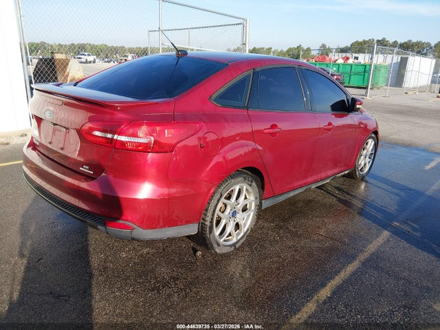 FORD FOCUS SE - 4