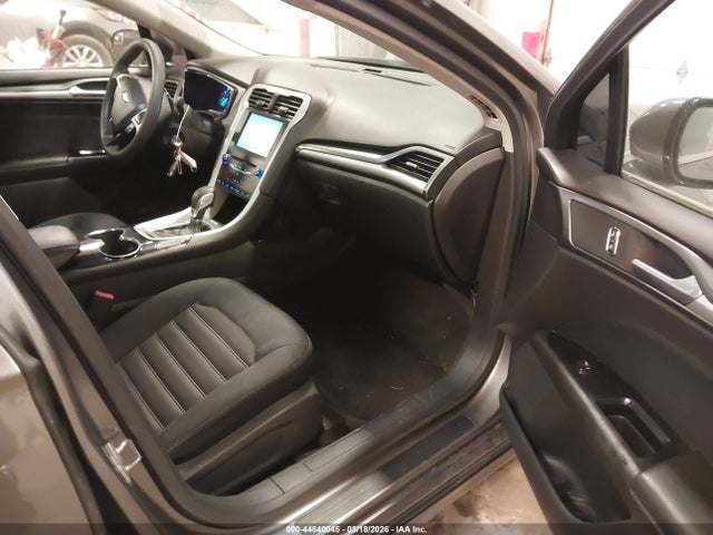 FORD FUSION SE - 5