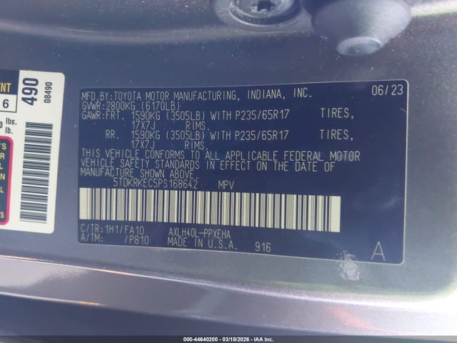 2023 TOYOTA SIENNA LE 9