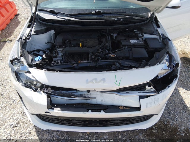 KIA RIO - 10