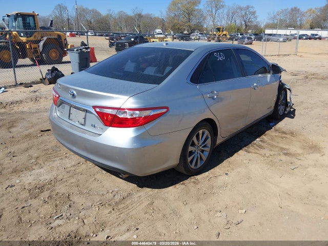 TOYOTA CAMRY - 4