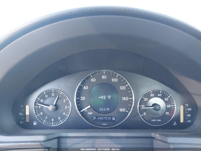 MERCEDES-BENZ E-CLASS - 7