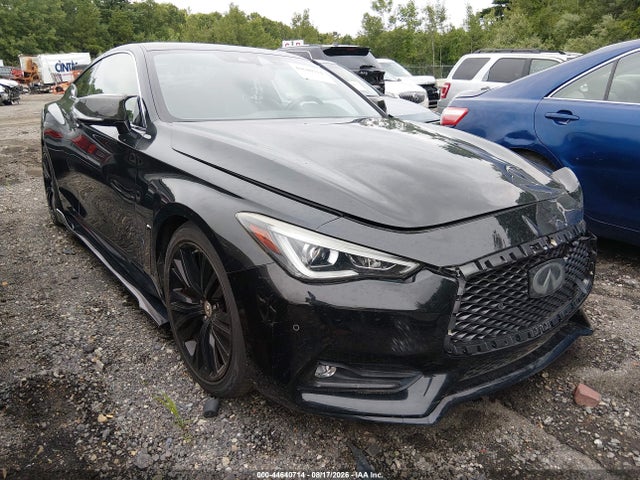 2018 INFINITI Q60 3.0T LUXE