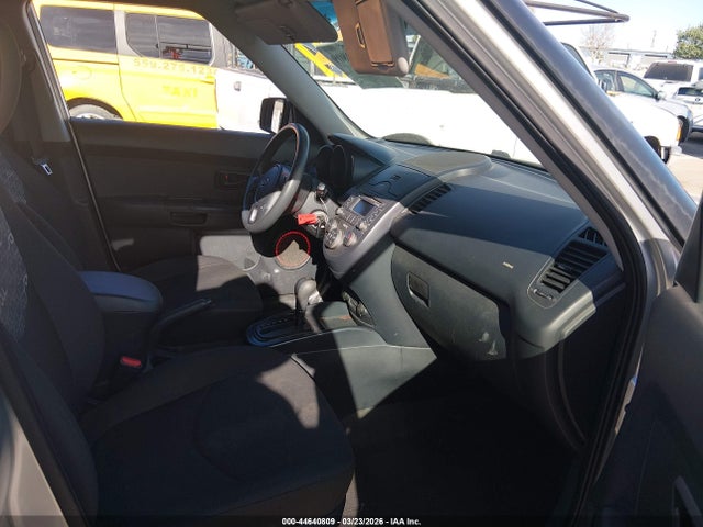 KIA SOUL - 5