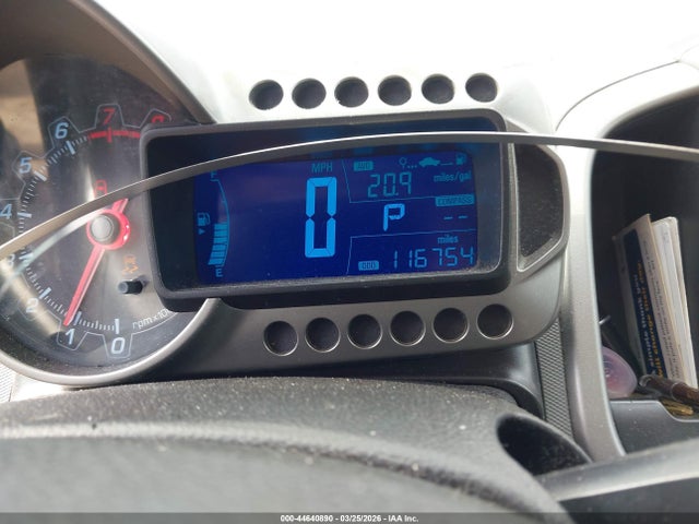 CHEVROLET SONIC LT AUTO - 7