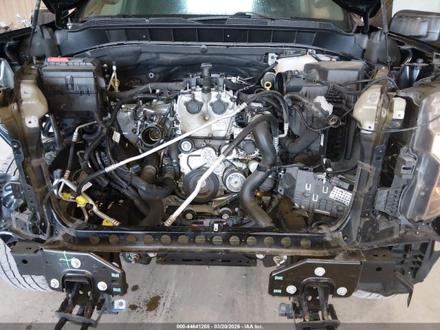 CHEVROLET SILVERADO 1500 4WD STANDARD BED CUSTOM - 10