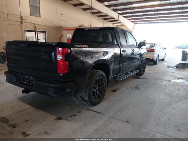 CHEVROLET SILVERADO 1500 4WD STANDARD BED CUSTOM - 4