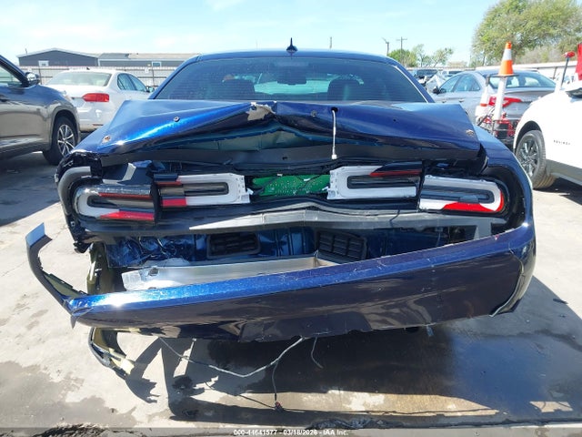 DODGE CHALLENGER SXT PLUS - 6