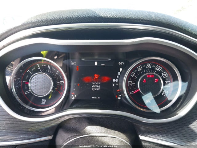 DODGE CHALLENGER SXT PLUS - 7