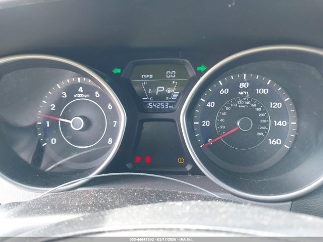 HYUNDAI ELANTRA SE - 7