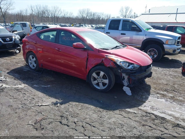HYUNDAI ELANTRA GLS - 1