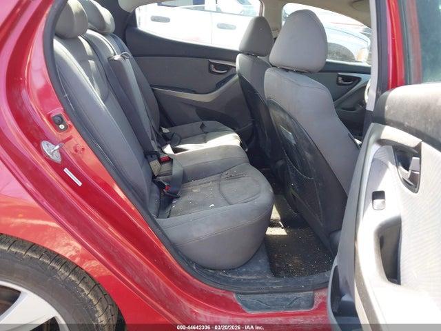 HYUNDAI ELANTRA GLS - 8