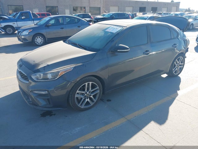 KIA FORTE S - 2