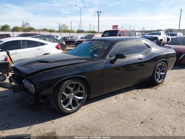DODGE CHALLENGER SXT - 2