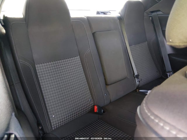 DODGE CHALLENGER SXT - 8