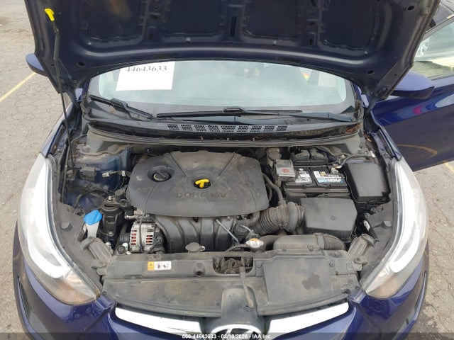 HYUNDAI ELANTRA SE - 10