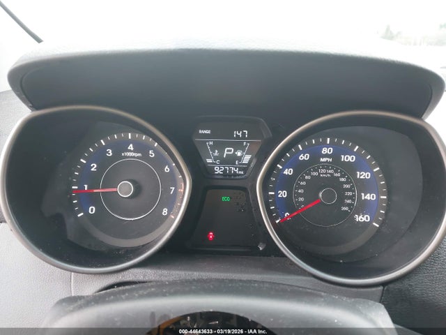 HYUNDAI ELANTRA SE - 7