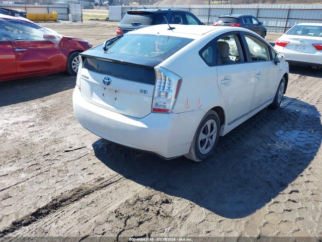 TOYOTA PRIUS - 4