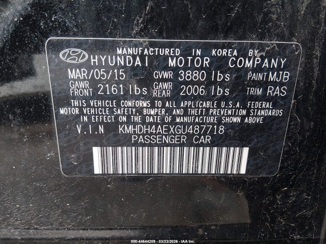 HYUNDAI ELANTRA SE - 9