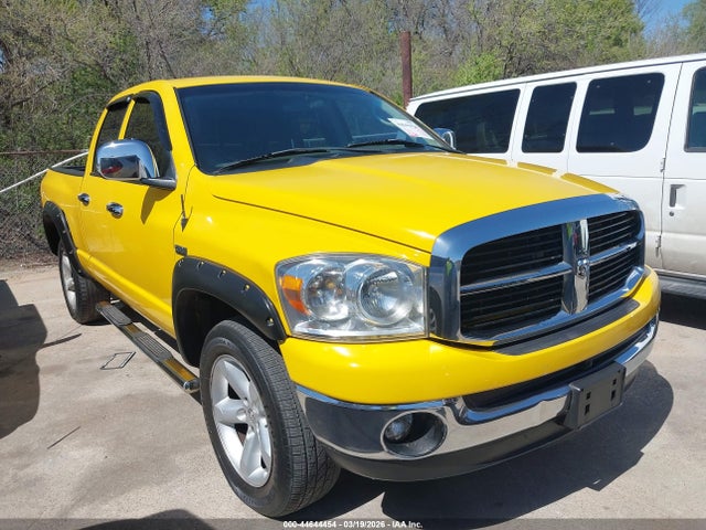 DODGE RAM 1500 SLT - 1
