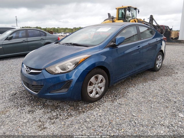 HYUNDAI ELANTRA SE - 2