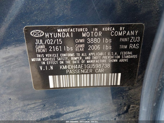 HYUNDAI ELANTRA SE - 9