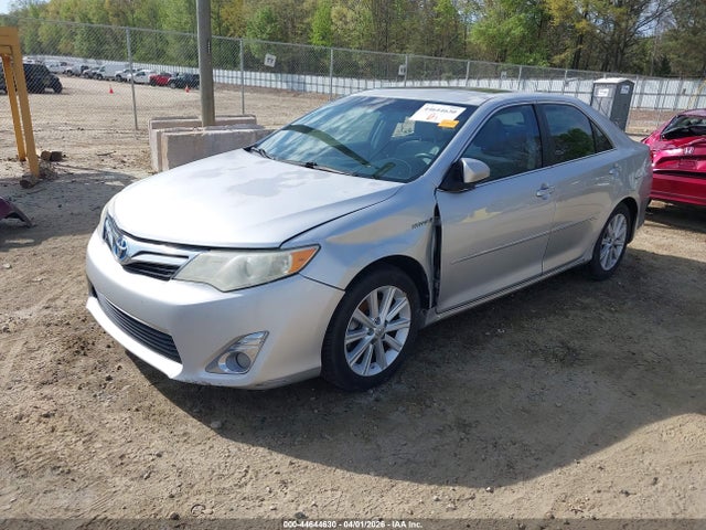 TOYOTA CAMRY - 2