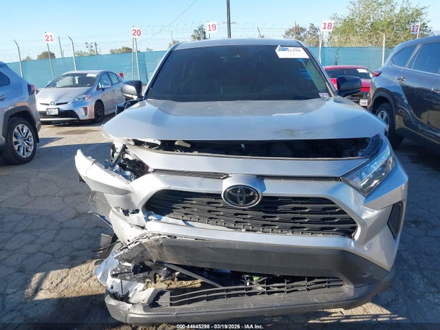 2022 TOYOTA RAV4 LE 12