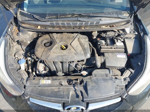 HYUNDAI ELANTRA SE - 10