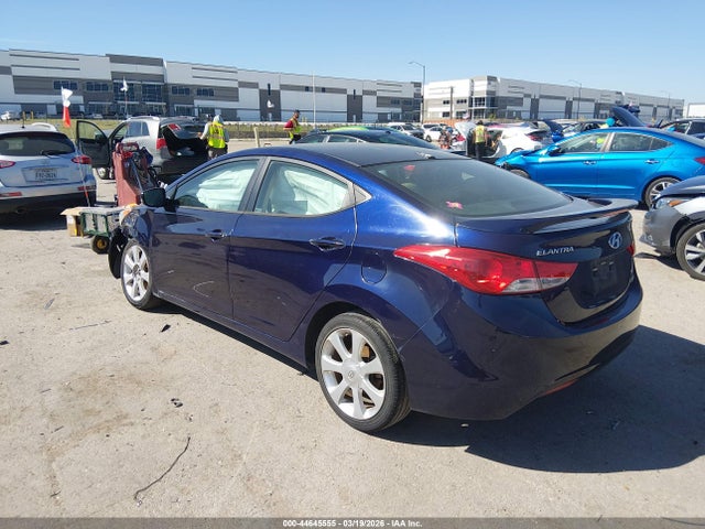 HYUNDAI ELANTRA LIMITED - 3