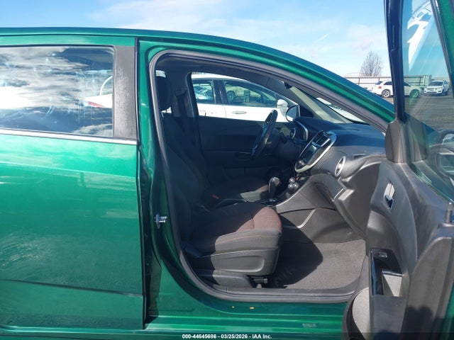 CHEVROLET SONIC LT AUTO - 5