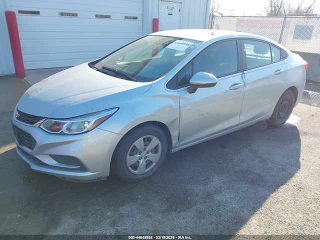 CHEVROLET CRUZE LS AUTO - 2