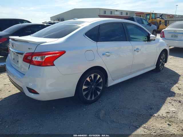 NISSAN SENTRA SR - 4