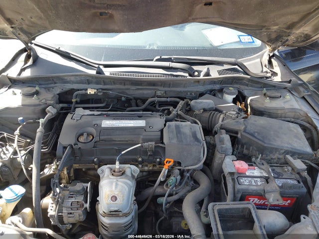 HONDA ACCORD LX - 10