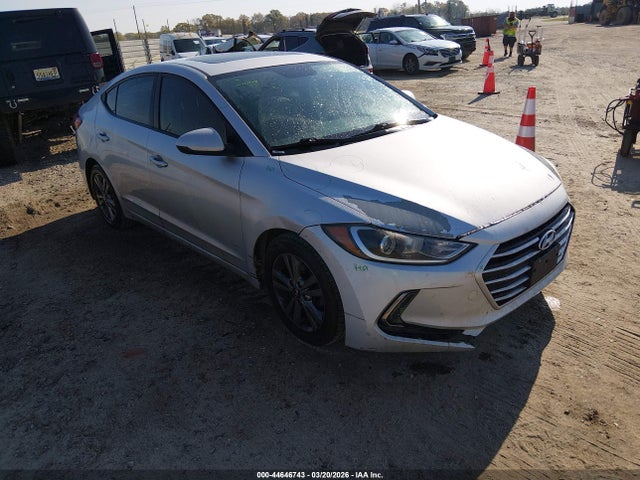 HYUNDAI ELANTRA VALUE EDITION - 1