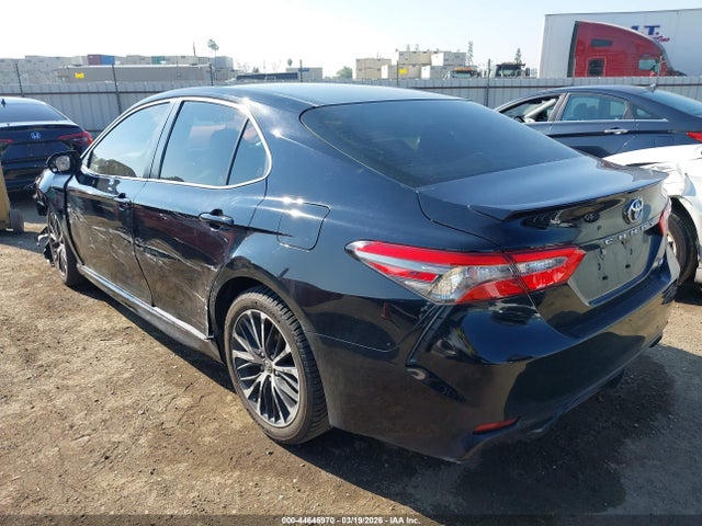 TOYOTA CAMRY - 3