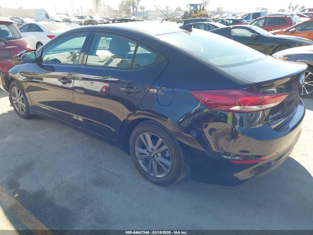 HYUNDAI ELANTRA SEL - 3