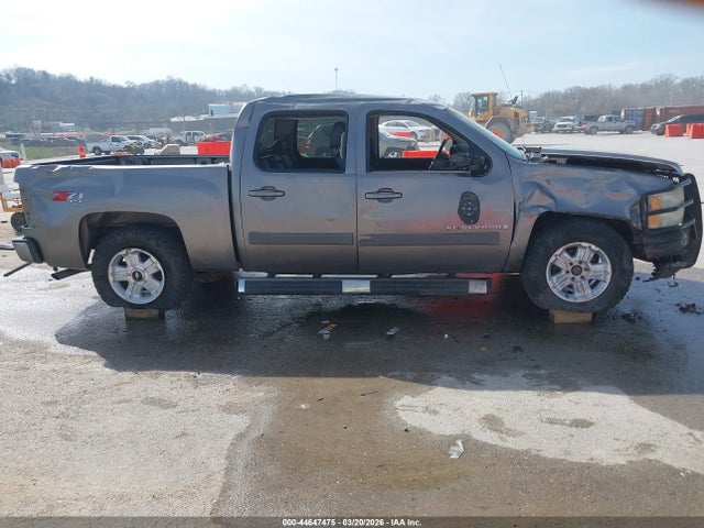 CHEVROLET SILVERADO 1500 - 6