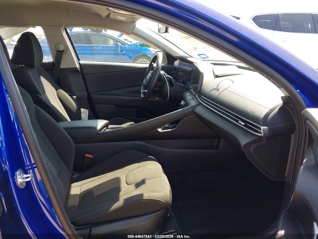 HYUNDAI ELANTRA SEL - 5