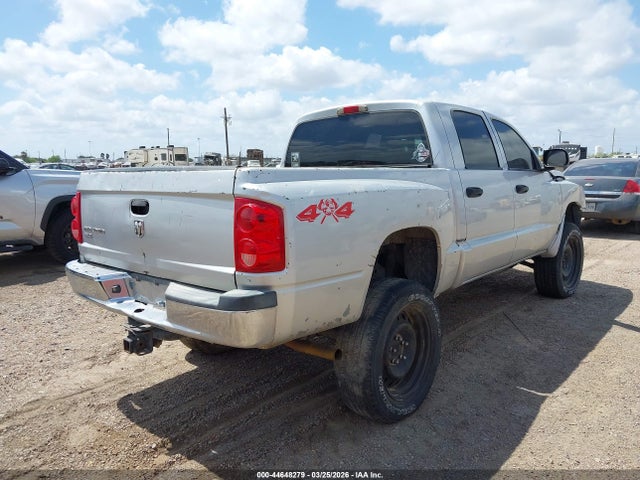 DODGE DAKOTA SLT - 4