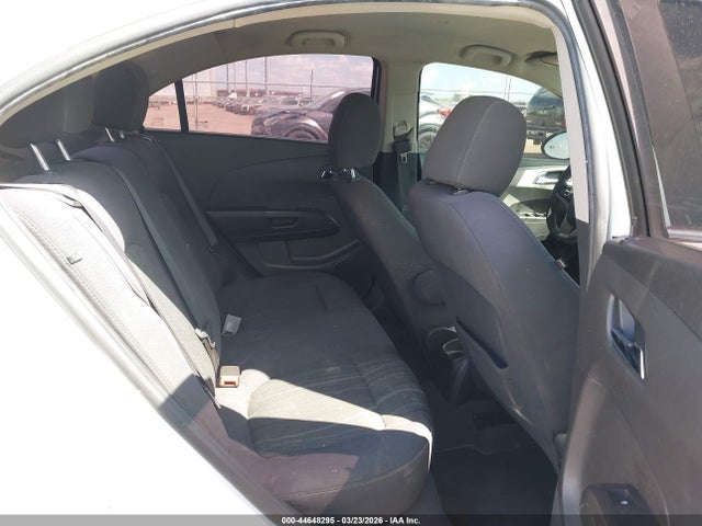 CHEVROLET SONIC LT AUTO - 8