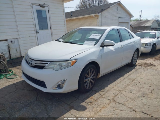 TOYOTA CAMRY - 2