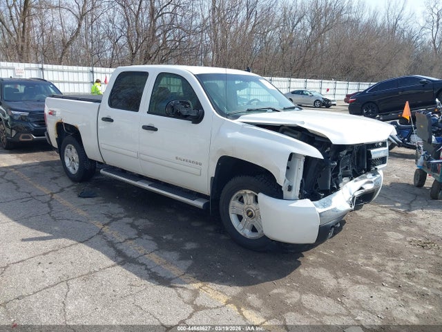 CHEVROLET SILVERADO 1500 LT - 1