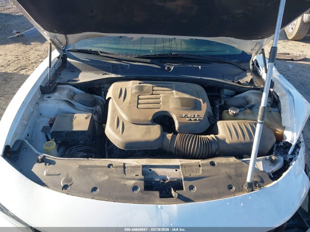 DODGE CHARGER SXT - 10