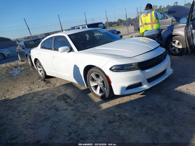 DODGE CHARGER SXT - 1
